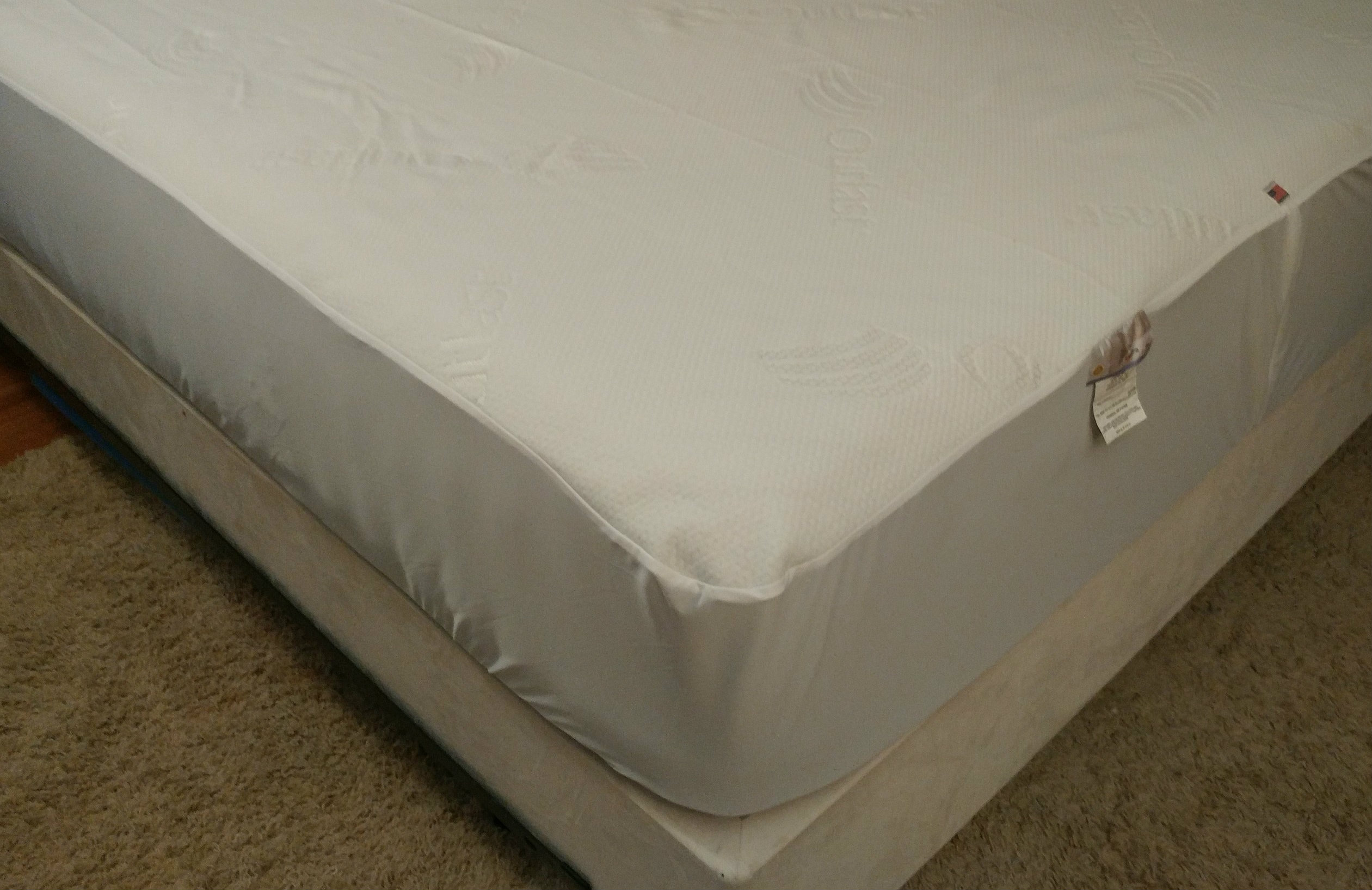 slumber cloud dry line mattress protector
