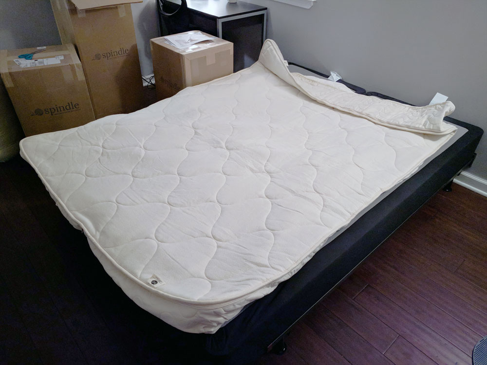 Spindle Mattress cover before latex